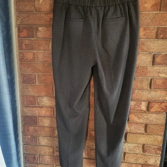 Banana Republic Hayden Pant - Gray, Elastic Back, Ankle Length - Size 10 - Picture 5 of 15